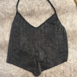 Black and shiny crop top